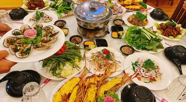 Nhà Hàng Hải Sản Crazy Crab